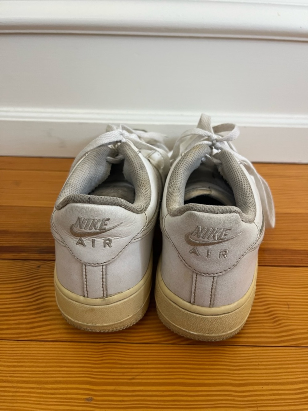 Nike Air Force 1 size 6Y - Picture 6 of 6